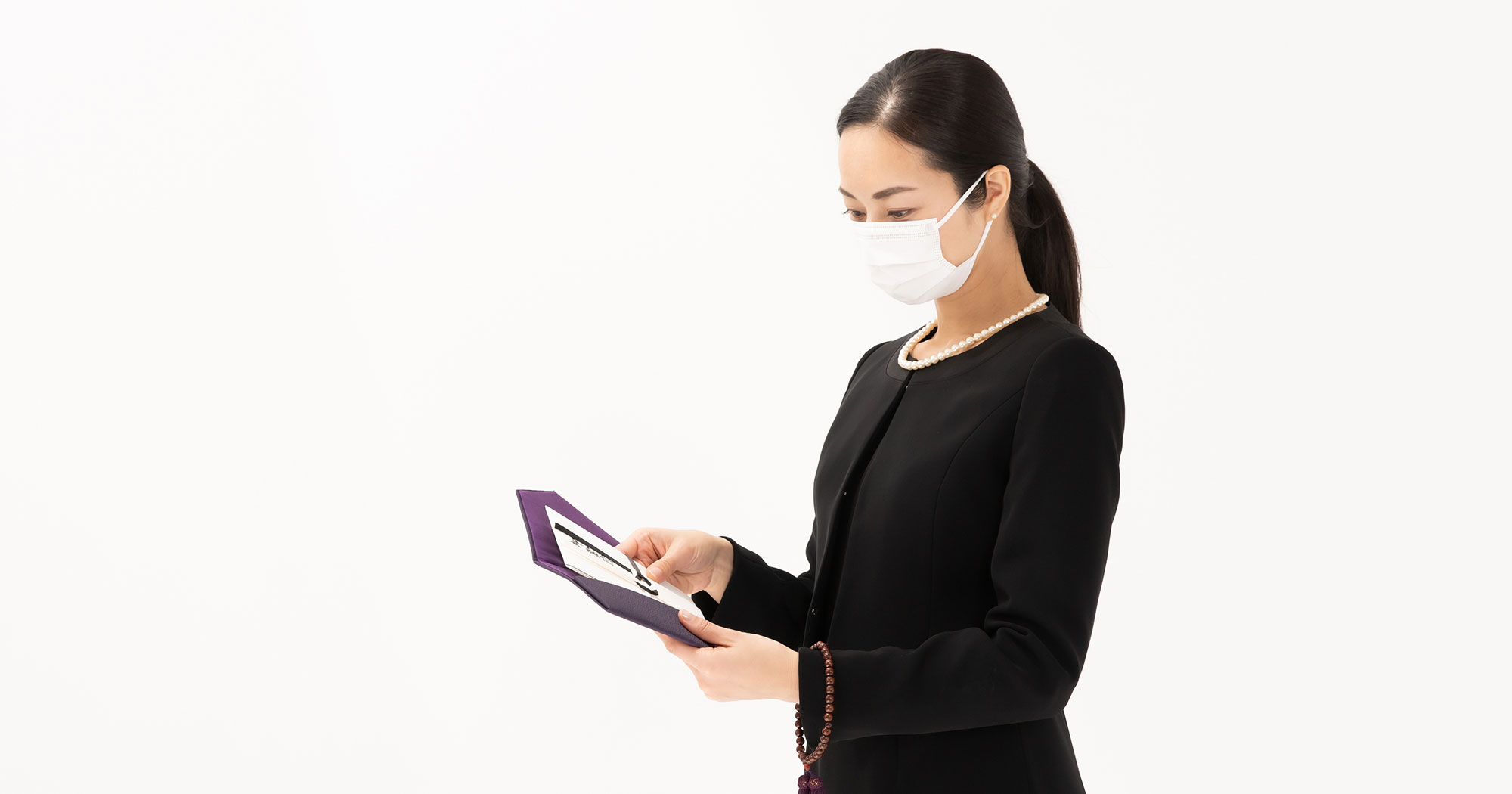 コロナ禍での社葬はどのように執り行われる？秘書として知っておきたい知識を伝授！｜Hisholio(ヒショリオ)